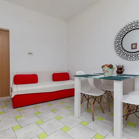 Apartamento By The Sea Igrane, Makarska - 23620 *
